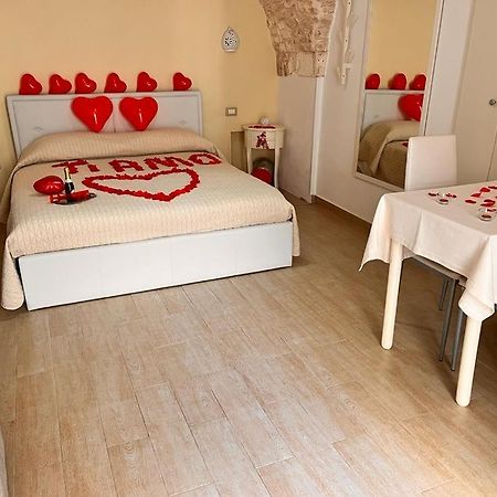 Casa Lari Apartment มาร์ตินาฟรังกา ภายนอก รูปภาพ